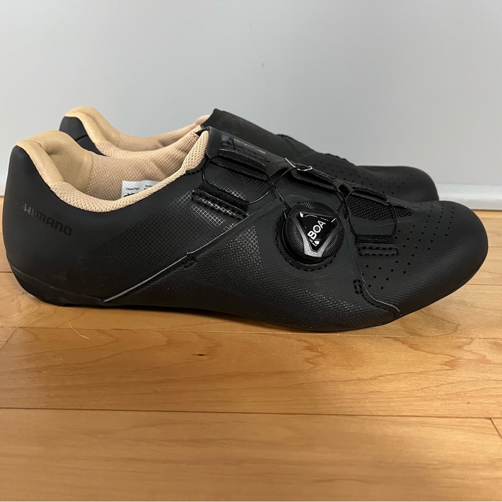Shimano SH-RC300W Road Bike Shoes - 3-Hole, SPD